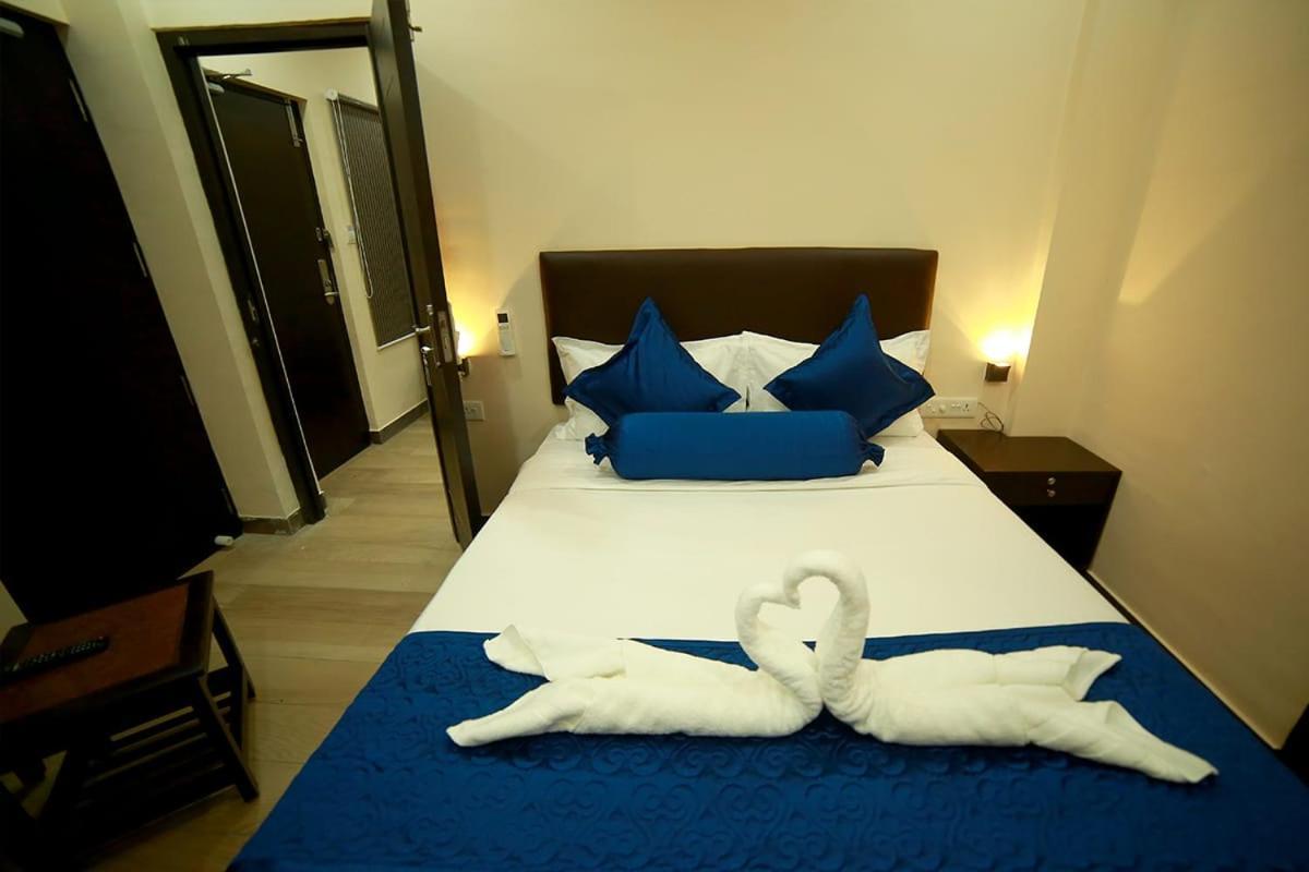 Sapphire Inn Puducherry Zewnętrze zdjęcie