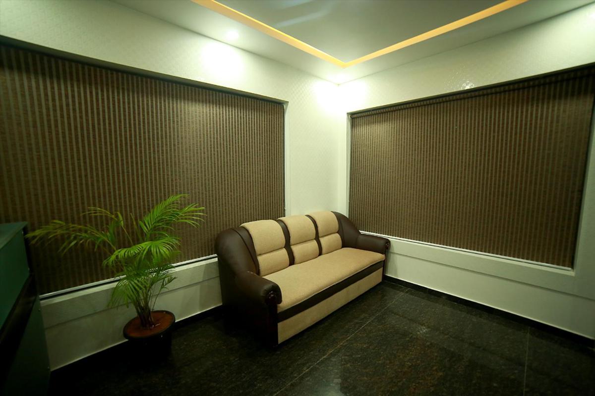 Sapphire Inn Puducherry Zewnętrze zdjęcie