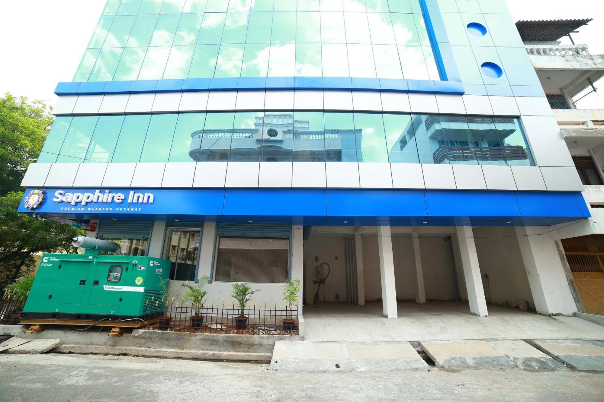 Sapphire Inn Puducherry Zewnętrze zdjęcie