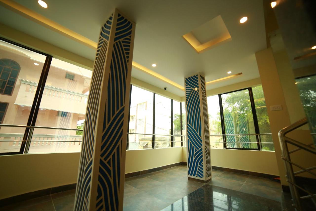 Sapphire Inn Puducherry Zewnętrze zdjęcie