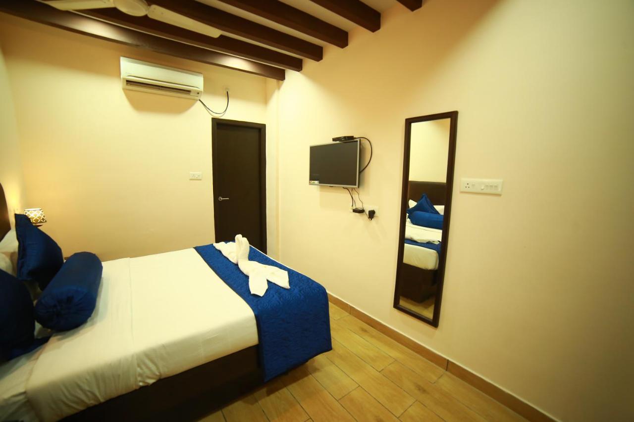 Sapphire Inn Puducherry Zewnętrze zdjęcie